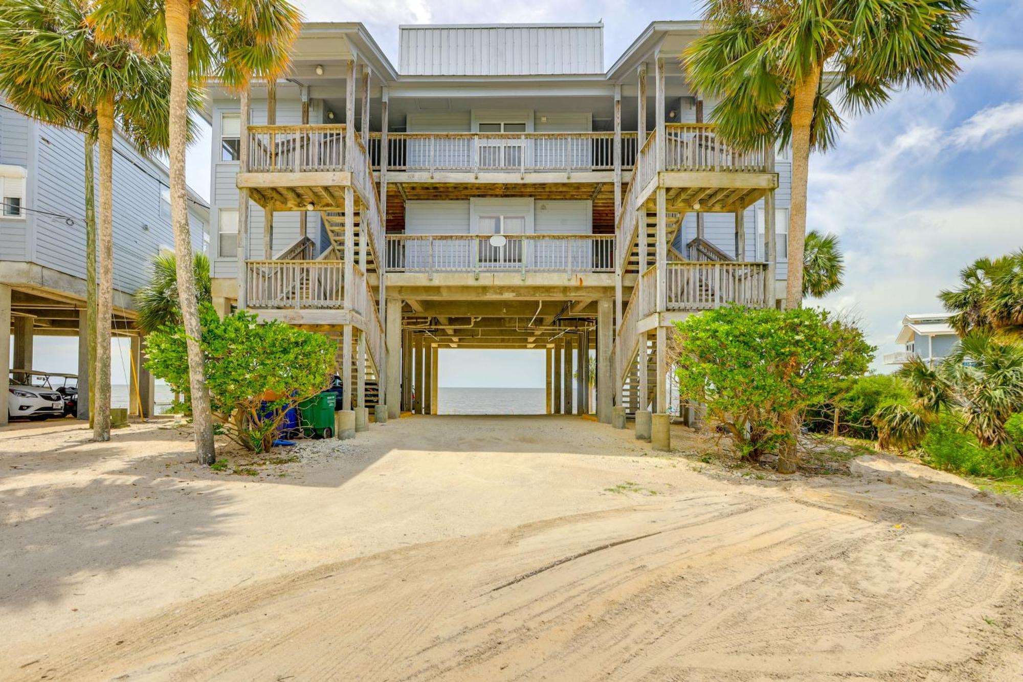 Beachfront Cedar Key Retreat With Pool Access! Εξωτερικό φωτογραφία